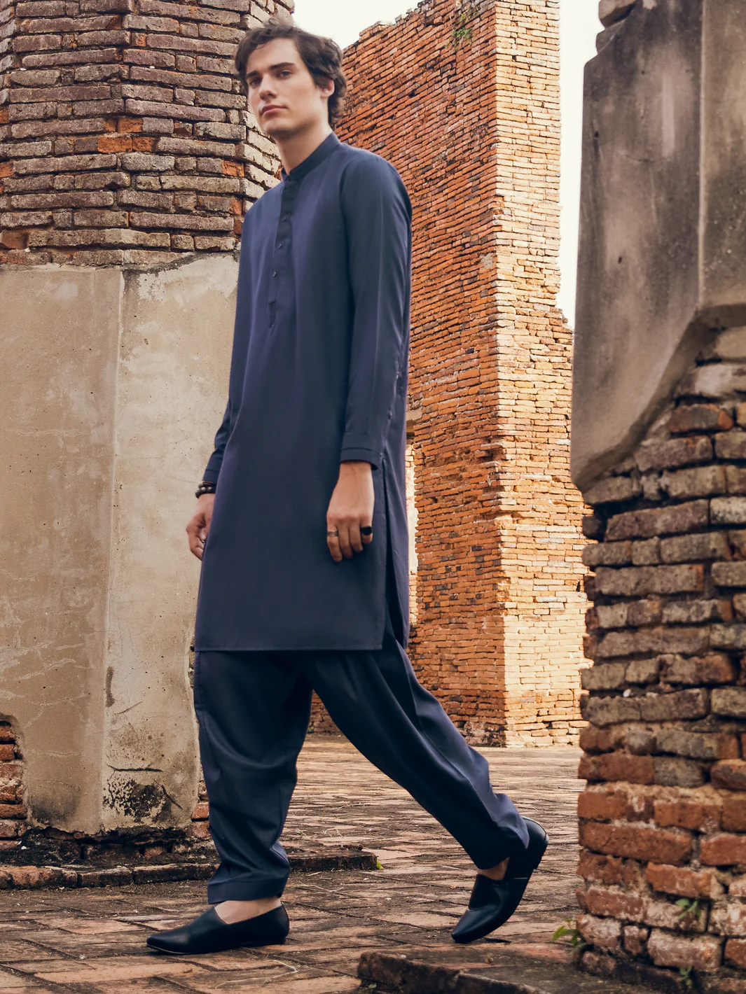 DARK GRAY VISCOSE KAMEEZ SHALWAR | AL-KS-US-2910/AM-8431C