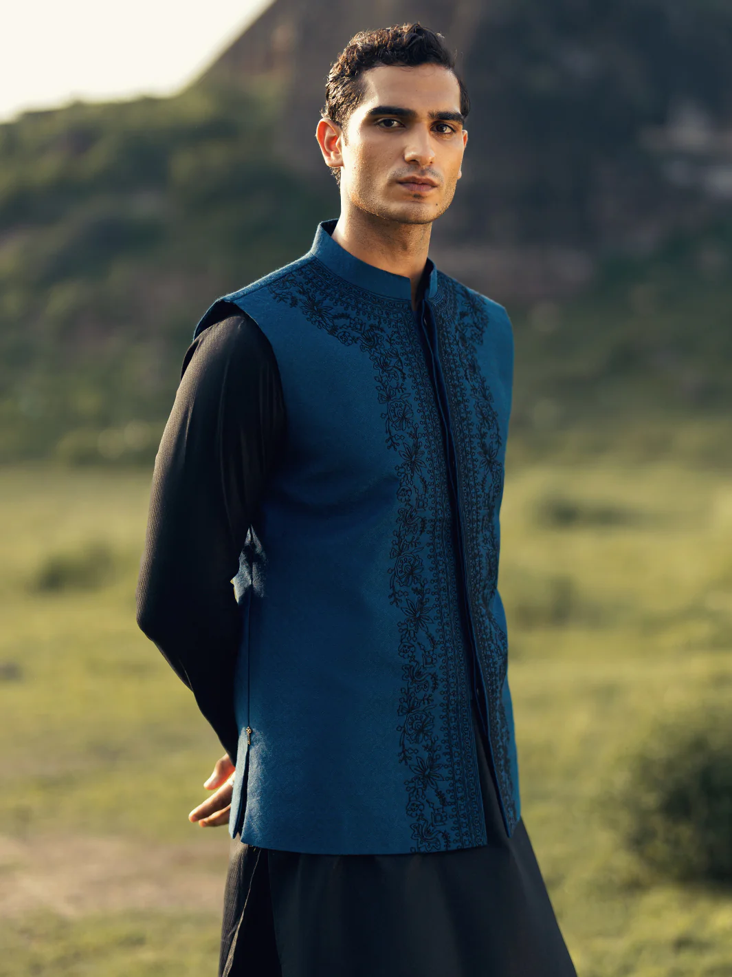 BLUE BLENDED WAISTCOAT | AL-WC-609/AM-15029A