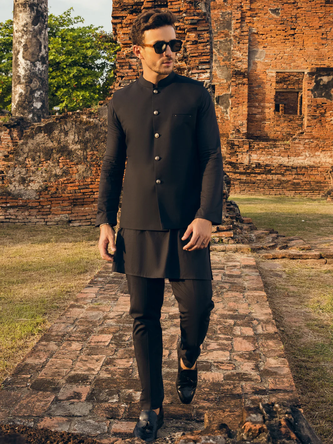 BLACK WAISTCOAT | AL-WC-US-482/AM-6144F