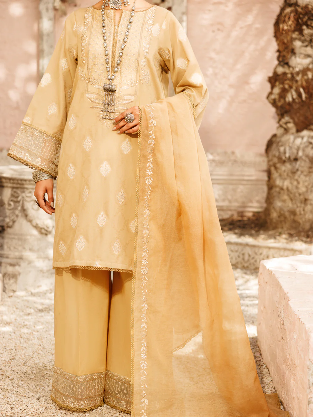 BEIGE YARN DYED 3PC STITCHED | ALP-3PS-2176/S AM-3187A