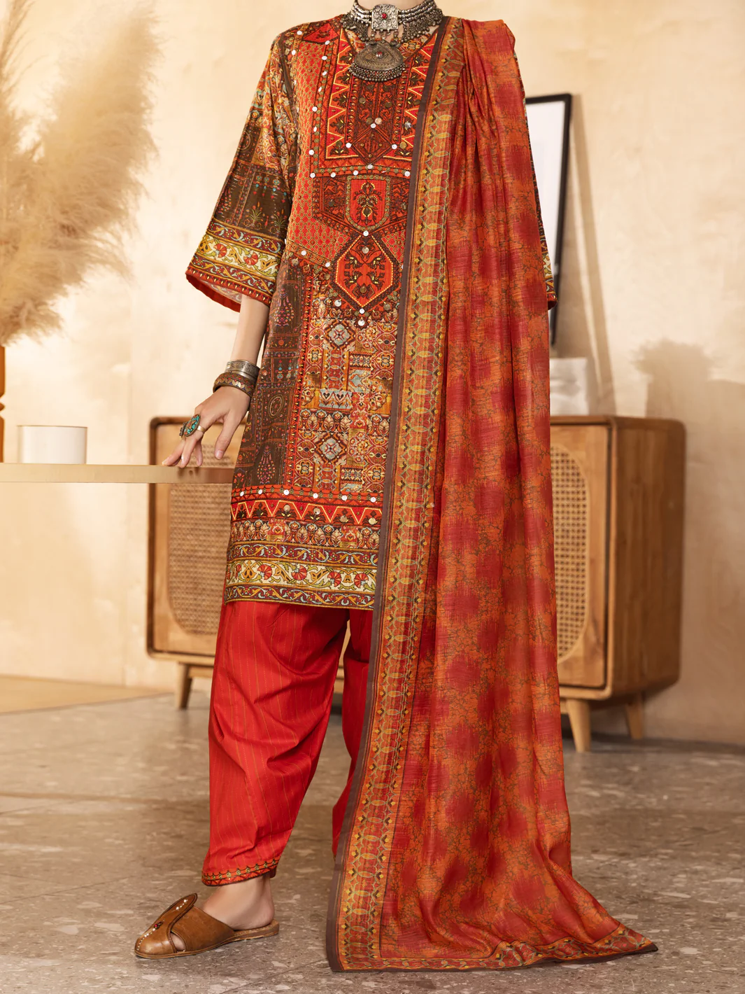 RED LUREX 3PC UNSTITCHED | ALP-3PS-US-1299 FB-1299A