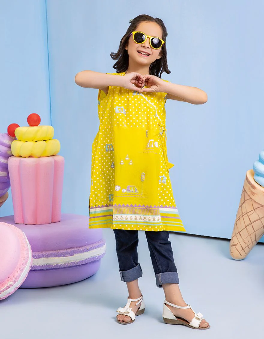 YELLOW LAWN KURTI | JGLK-S-US-22-2506 FB/RICKSHAW RIDE