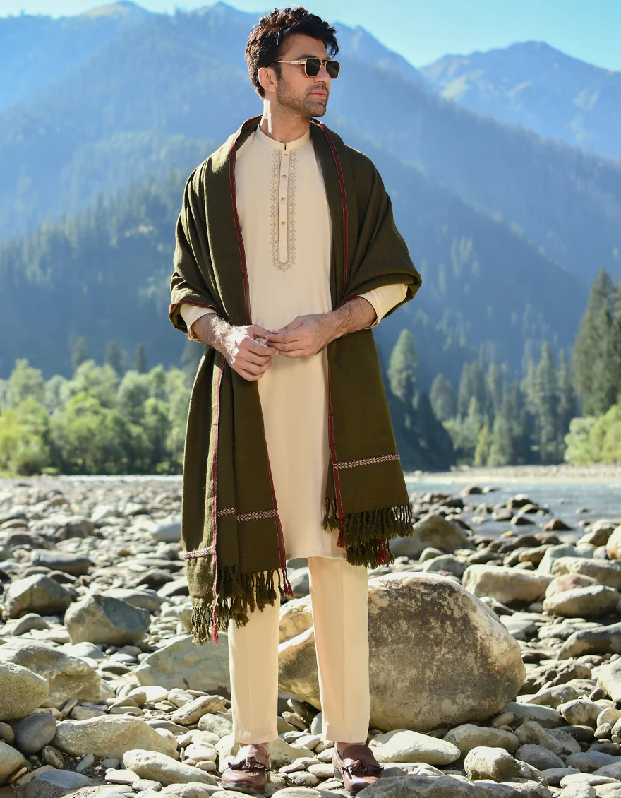 MEHNDI WOOLEN SHAWL | JJID-SHW-US-21-0003 FB/DUSSA SHAWL - MEHNDI