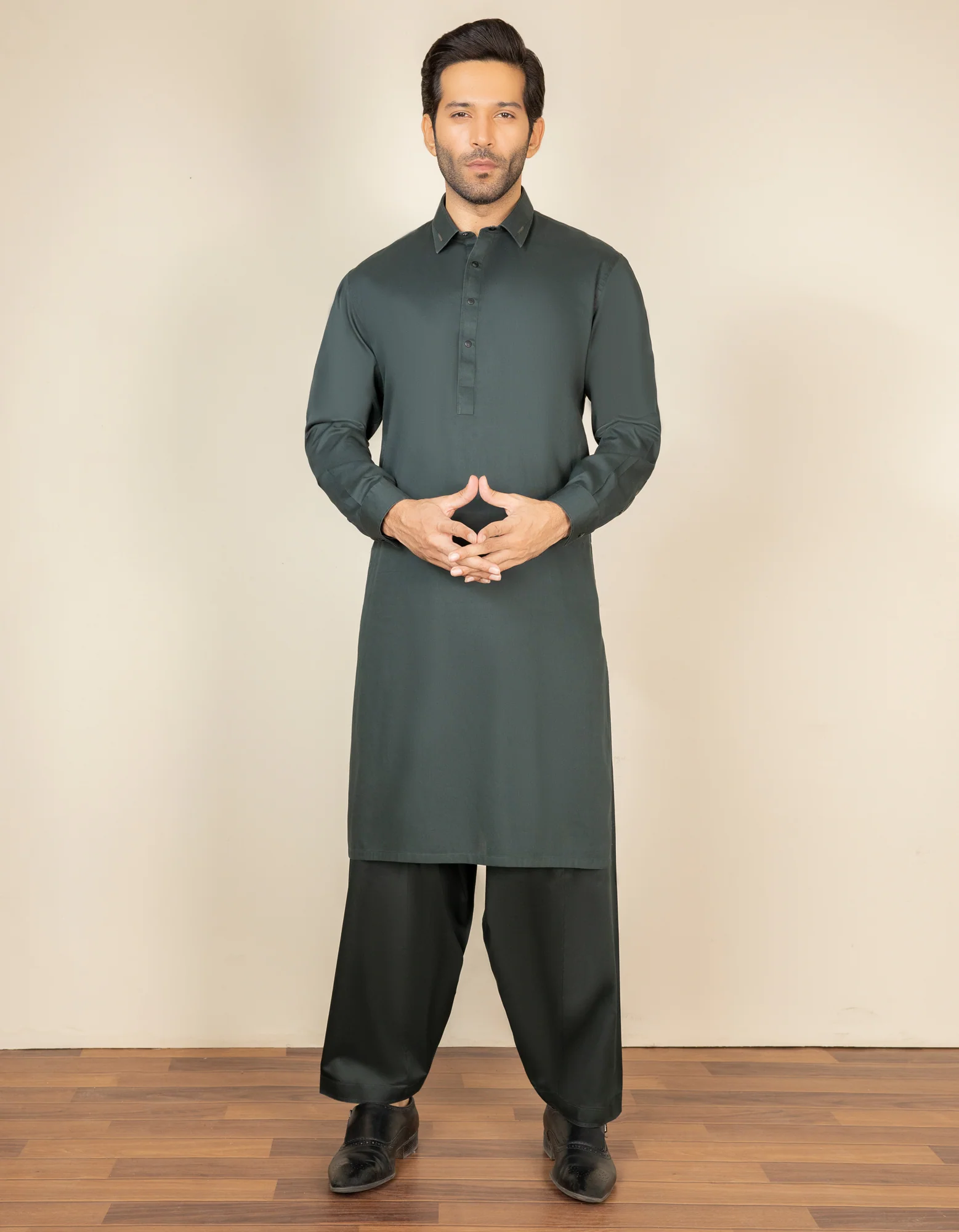 BOTTLE GREEN COTTON KAMEEZ SHALWAR | JJKS-S-US-37592/S22/JJ7545-EX