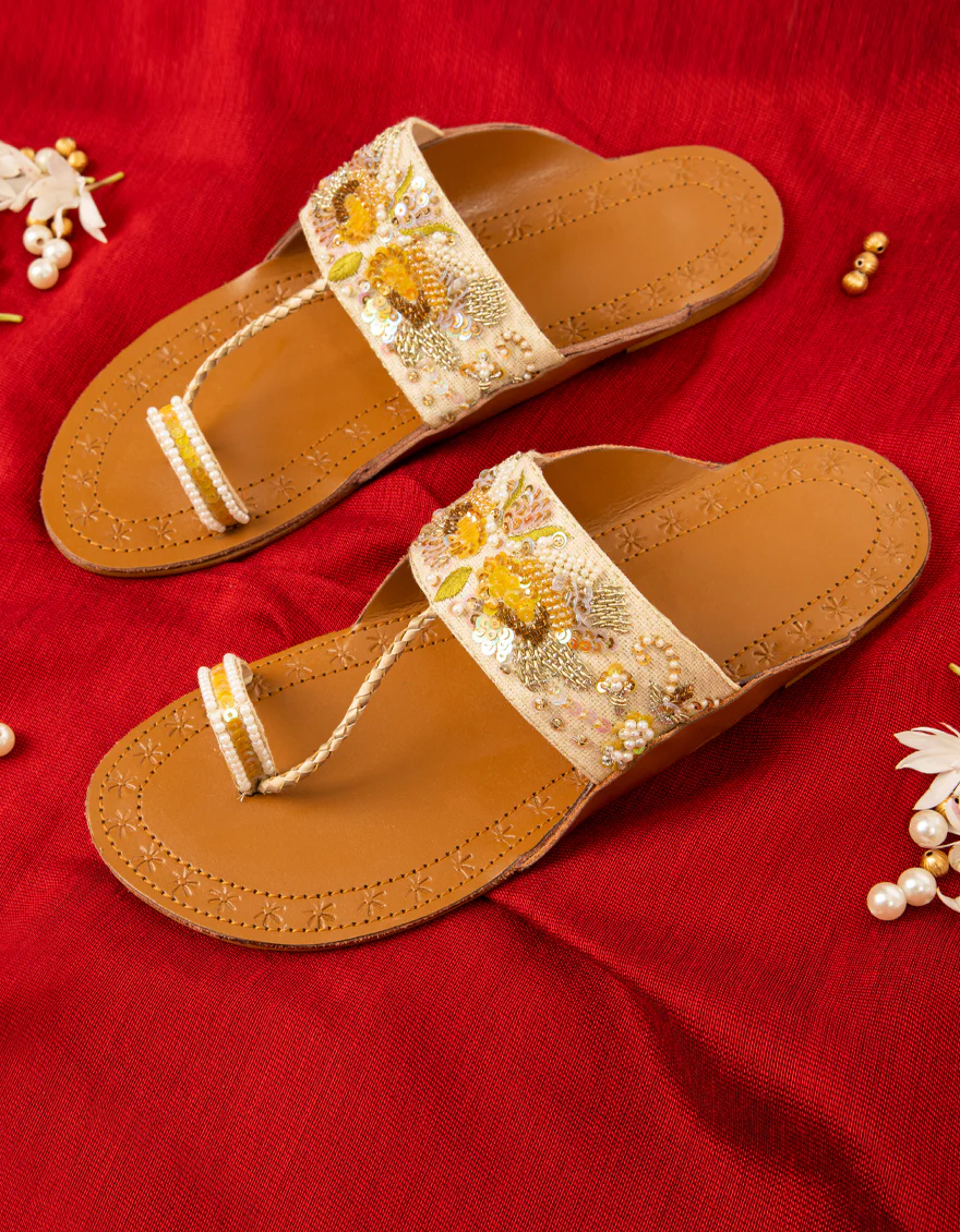 BEIGE COTTON CHAPPAL | JLFWC-US-22-002 FB/SPARKLED
