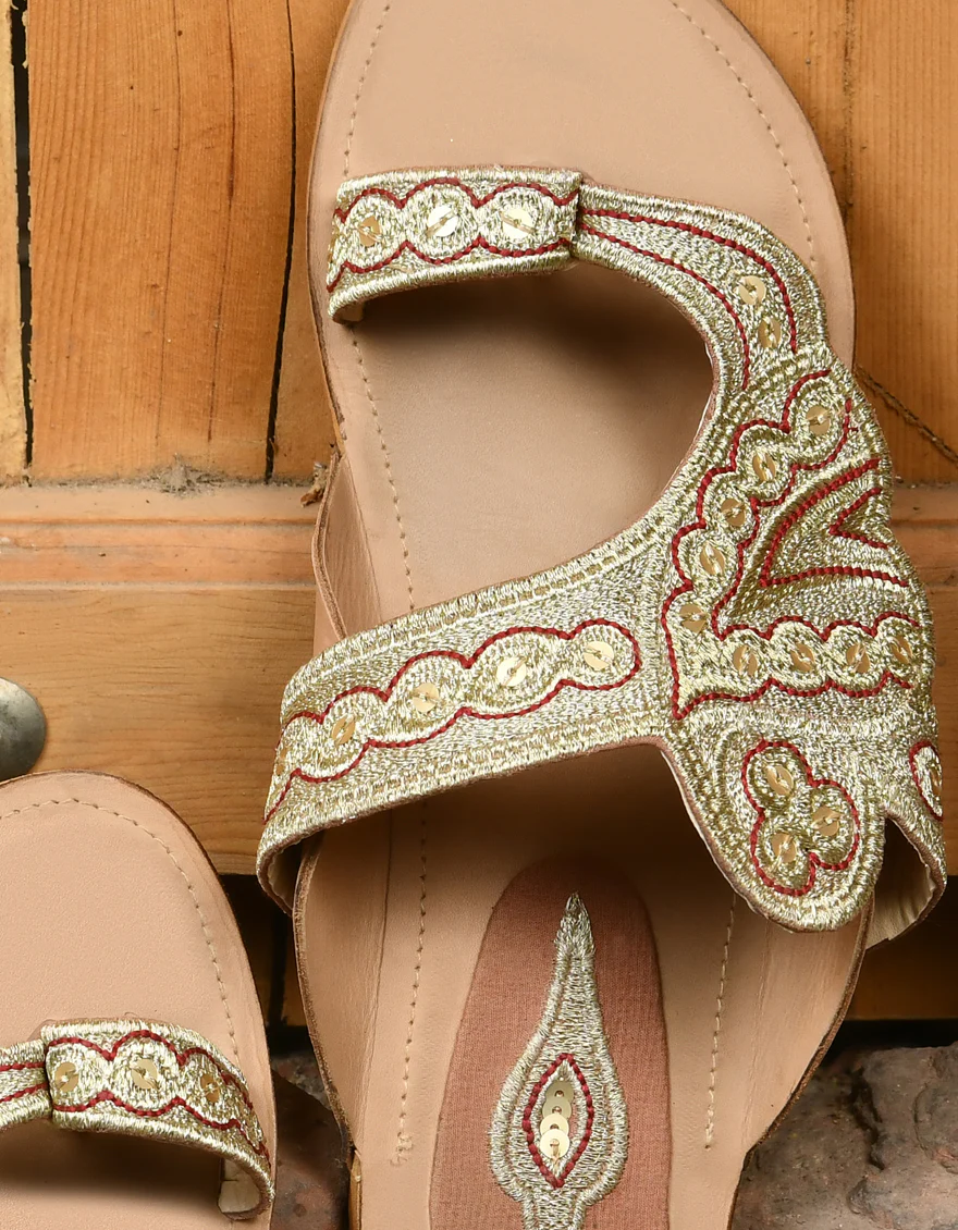 GOLDEN CHAPPAL | JLFWC-US-22-009 FB/KOHATI - Image 2
