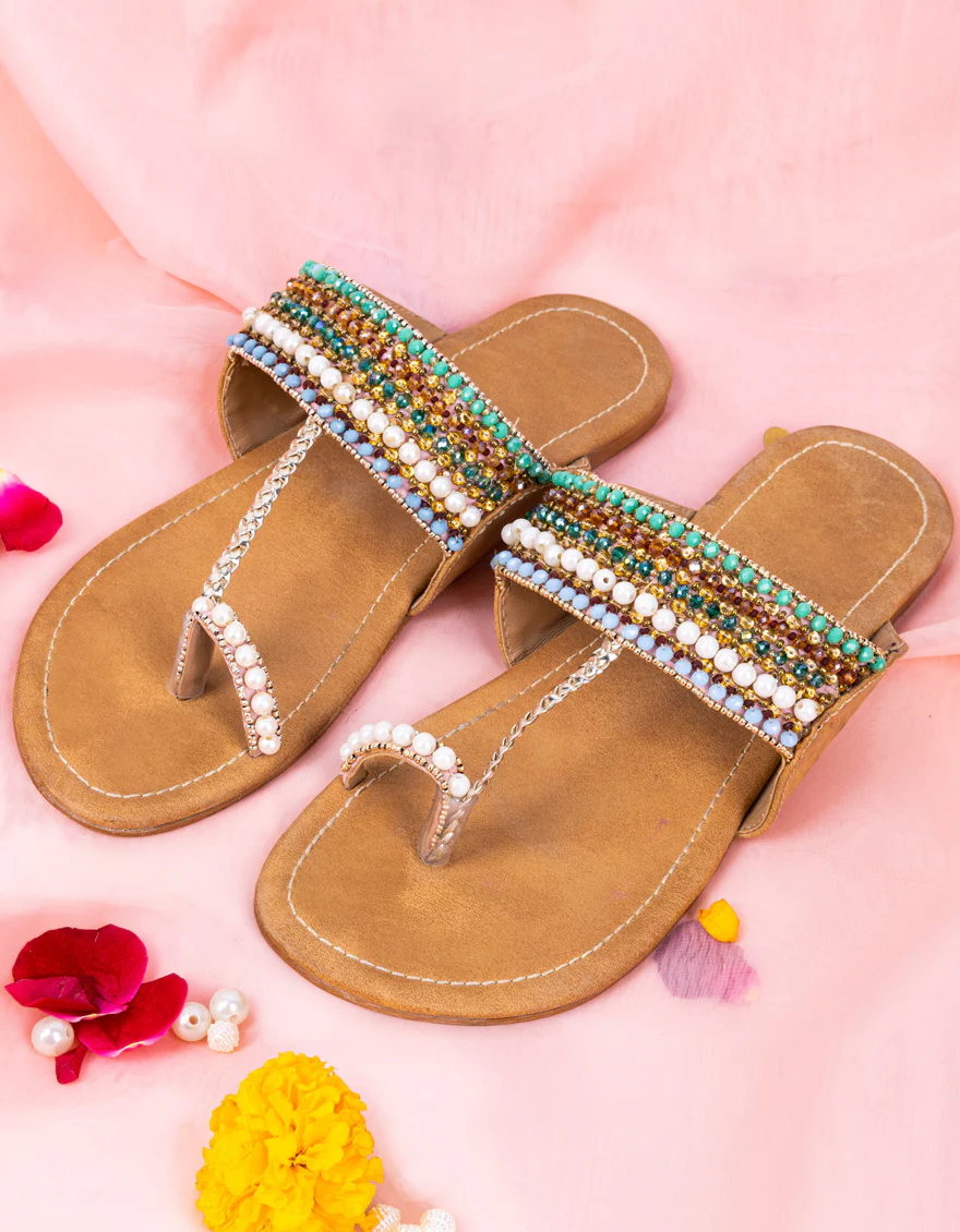 RED CHAPPAL | JLFWC-US-23-022 FB/JN-385