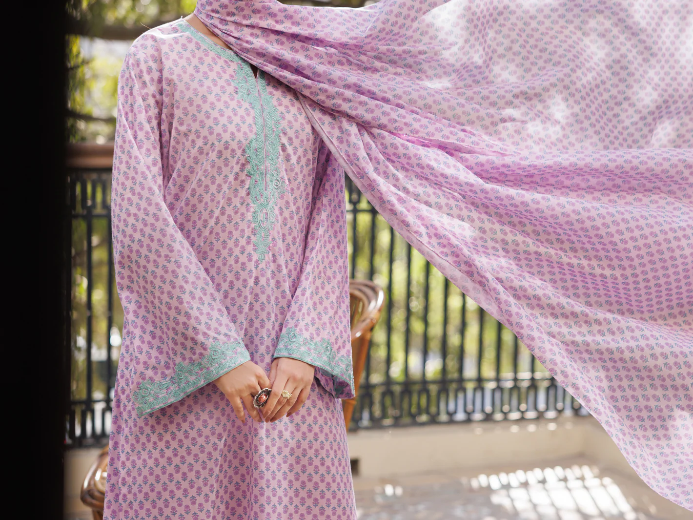 LIGHT PURPLE LAWN 3PC STITCHED | ALP-3PS-2573/S FB-2573A - Image 6