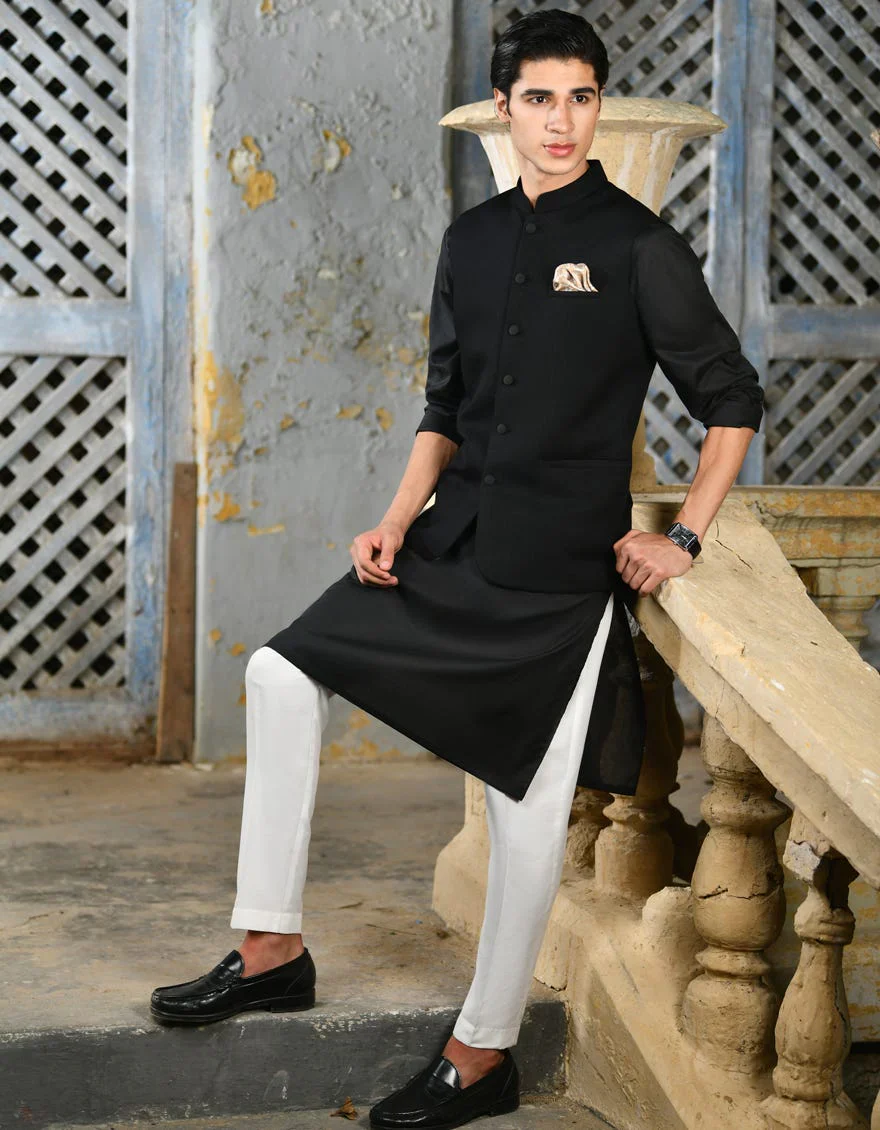 BLACK WAISTCOAT | JJVC-A-27380-R18-AP/S26/JJ11028-FL - Image 2