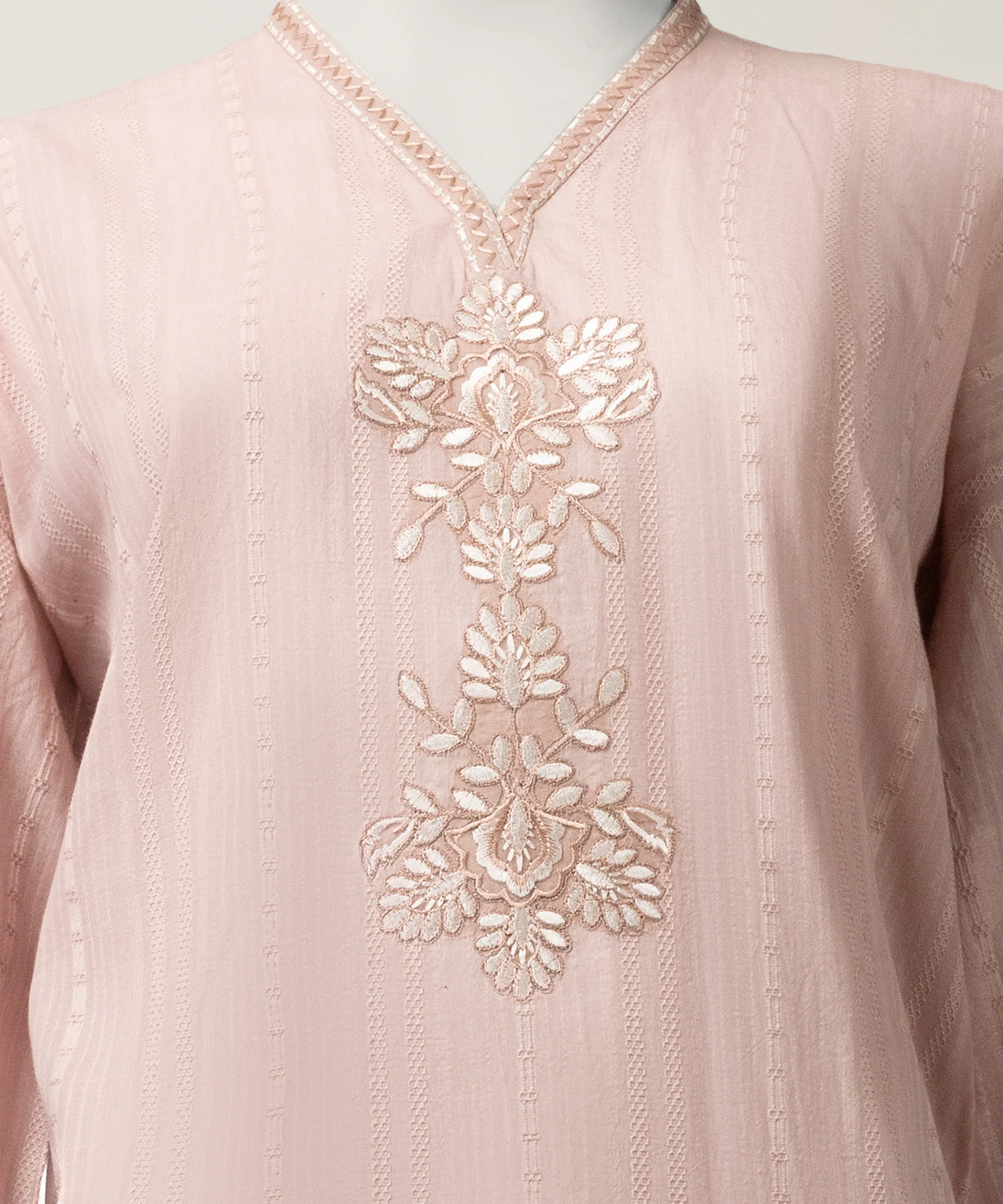 PINK JACQUARD 2PC STITCHED | JST-S-26-2437/S COMPOSED-03 - Image 3